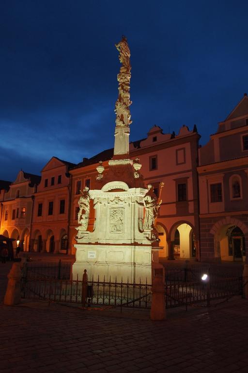 Penzion A Wellness U Trebonske Madony Buitenkant foto